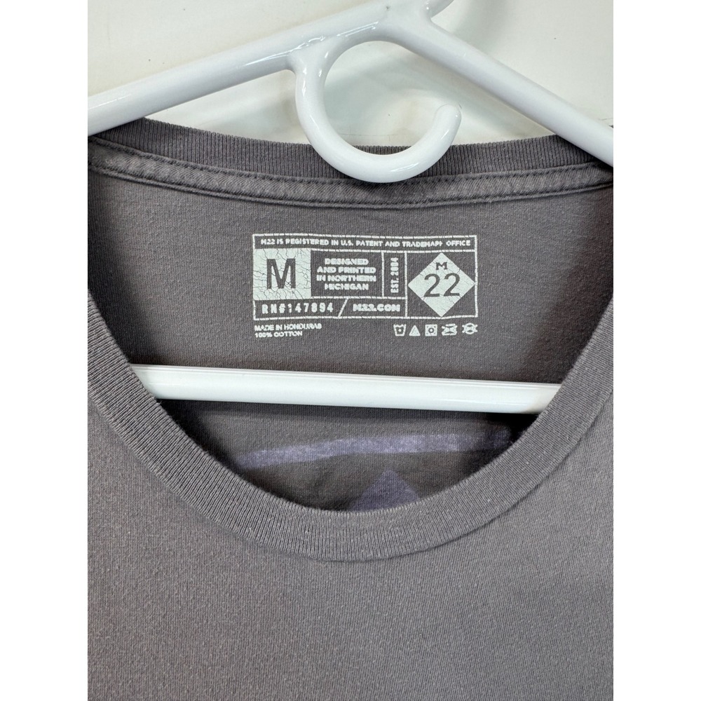 M22 Michigan Highway Graphic Long Sleeve T-Shirt Gray Mens Medium - Picture 5 of 6